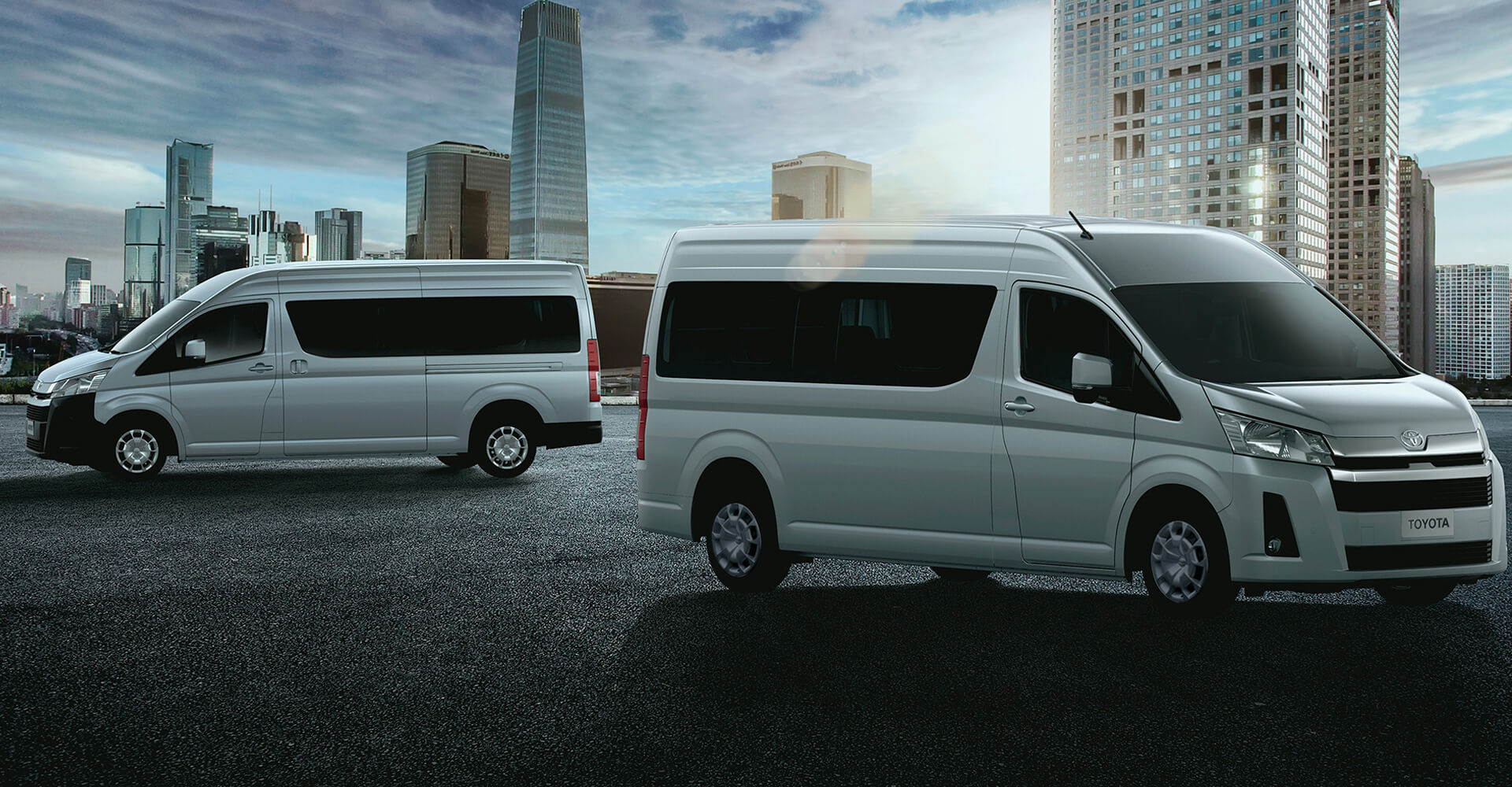 Conoce las cualidades y características de Toyota Hiace Microbus Toyota